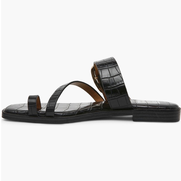 DV by Dolce Vita - Makai Toe Loop Buckle Sandal - Picture 5 of 9